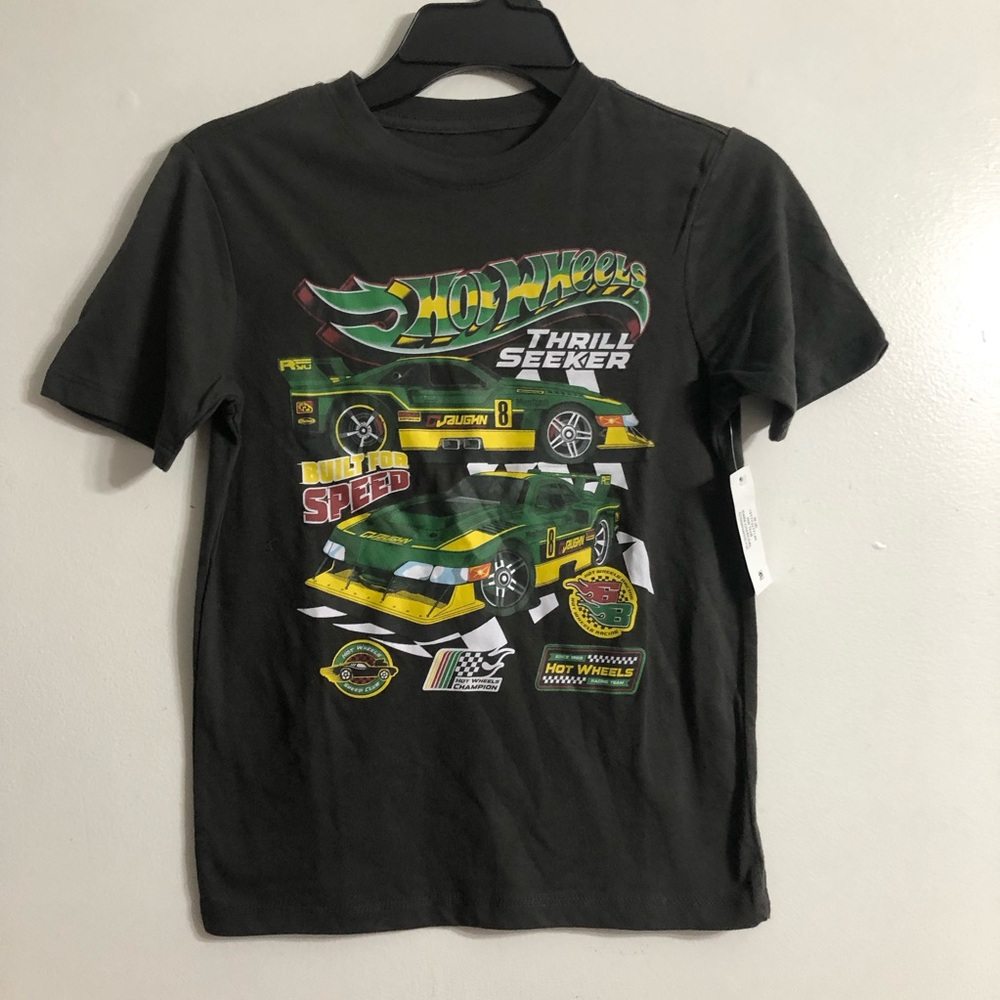 Hot Wheels Thrill Seeker Graphic Tee - Black with Green & Yellow Cars.Size M(8)